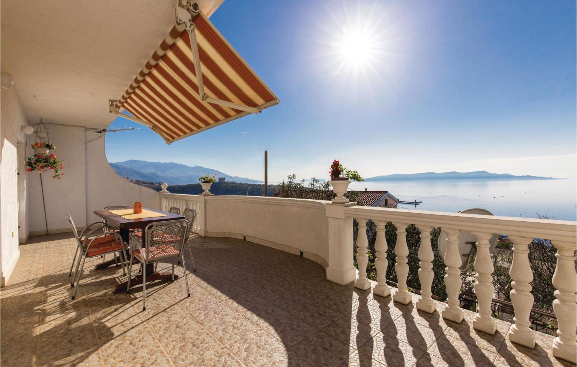 Nice Apartment In Senj With Ethernet Internet Exterior photo